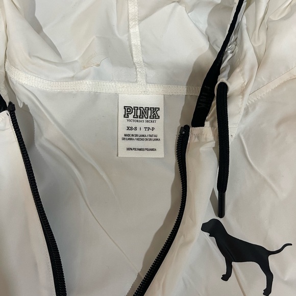 PINK Windbreaker - Picture 4 of 9